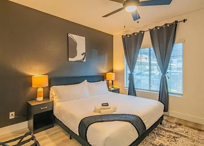 Apartament Cozy King Bed Golf Pickleball Pool Hot Tub Parking