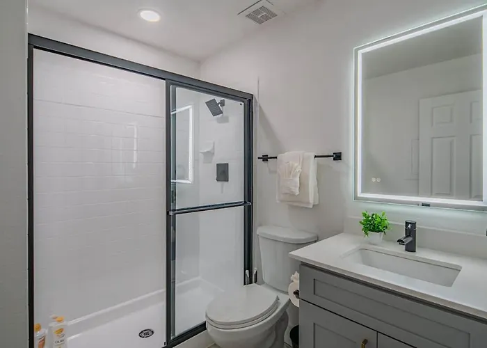 Apartament Cozy King Bed Golf Pickleball Pool Hot Tub Parking