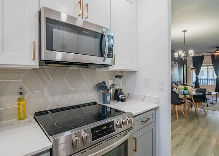 Apartament Cozy King Bed Golf Pickleball Pool Hot Tub Parking *
